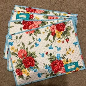 The Pioneer Woman Floral Kitchen Placemats set of 4